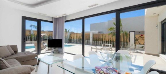 3 bedrooms Villa in Benijofar, Spain No. 9093 8