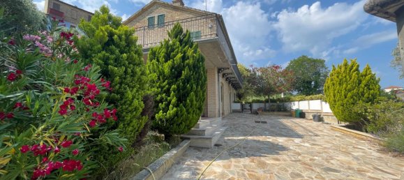 Casa T5 em Monsampolo del Tronto, Italy N.º 356531 50