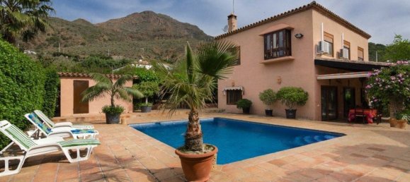 4 Schlafzimmer Haus in Estepona, Spain, Nr. 72225 3