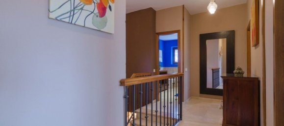 4 Schlafzimmer Haus in Estepona, Spain, Nr. 72225 12