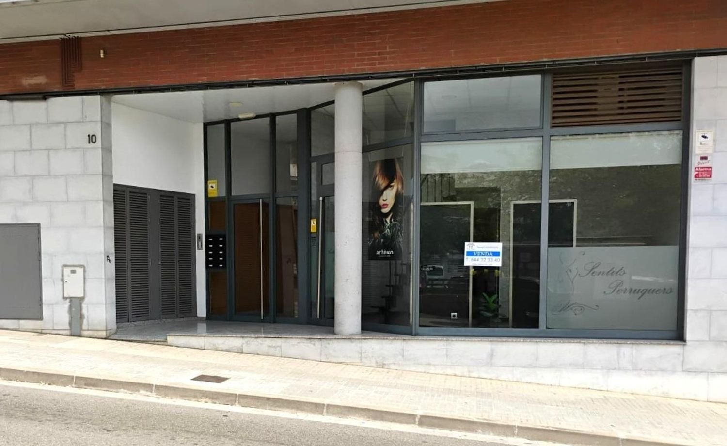 32m² Commercial property in Terrassa, Spain No. 166759