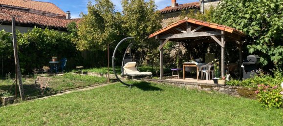 5 غرف نوم تاون هاوس في Charente, France رقم 109339 3