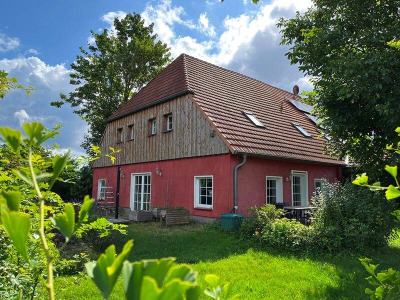 Casa de 4 habitaciónes en Nordwestmecklenburg, Germany No. 232610