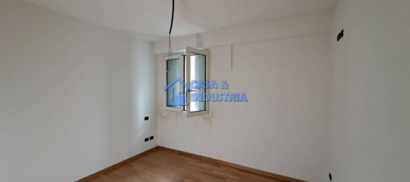 6 rooms Commercial property in Lissone, Italy No. 129561 13