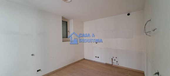 6 rooms Commercial property in Lissone, Italy No. 129561 18