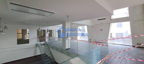 6 rooms Commercial property in Lissone, Italy No. 129561 22