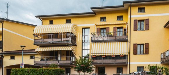 3 bedrooms Duplex in Correggio, Italy No. 321323 38