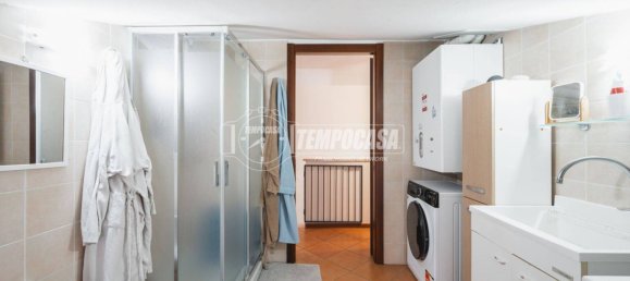 3 bedrooms Duplex in Correggio, Italy No. 321323 23