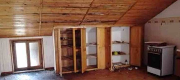 2 bedrooms Apartment in Sellano, Italy No. 346507 3