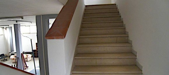 Gewerbliche Immobilie in Sinalunga, Italy 400m², Nr. 61313 11