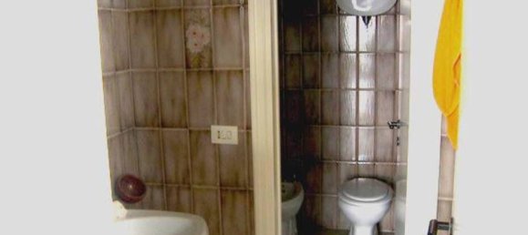 Gewerbliche Immobilie in Sinalunga, Italy 400m², Nr. 61313 8