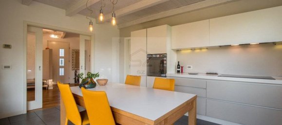 5 bedrooms Villa in Ponte San Nicolò, Italy No. 329092 12