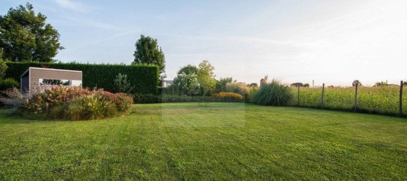 5 bedrooms Villa in Ponte San Nicolò, Italy No. 329092 29