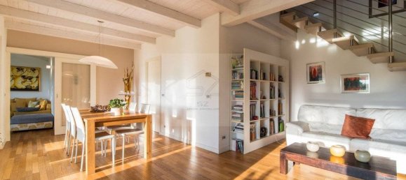 5 bedrooms Villa in Ponte San Nicolò, Italy No. 329092 3