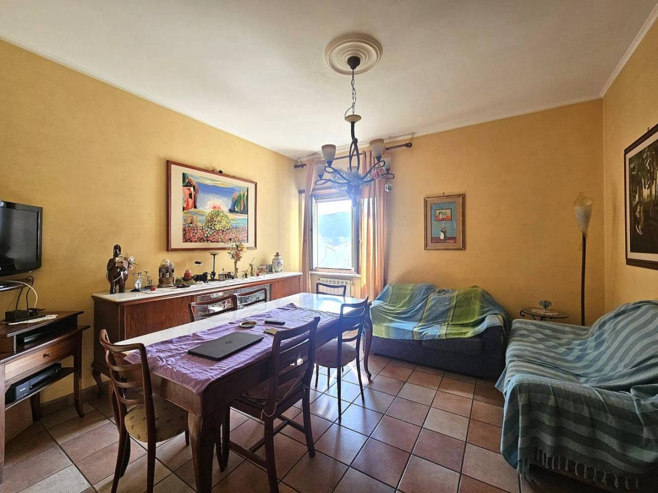 Квартира с 3 комнатами в Изола дель Лири, Италия № 175034