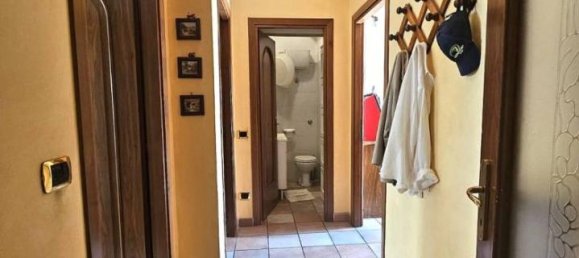 Квартира с 3 комнатами в Изола дель Лири, Италия № 175034 10