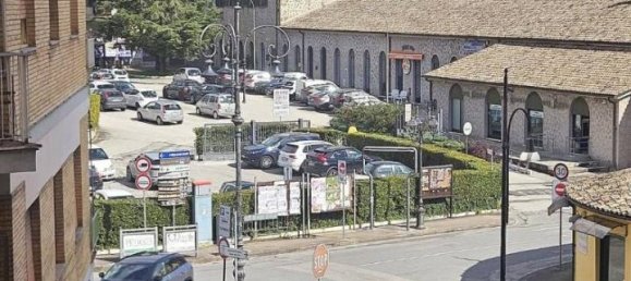 Квартира с 3 комнатами в Изола дель Лири, Италия № 175034 13