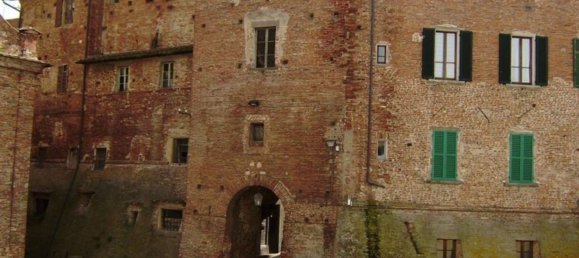 10غرفة منزل في Foiano della Chiana, Italy رقم 208518 17