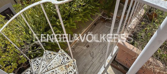 2 bedrooms Penthouse in Rome, Italy No. 102903 7