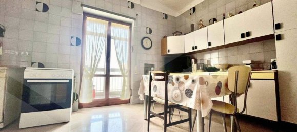 3 bedrooms Apartment in Bari, Italy No. 18635 12