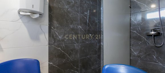 598m² Warehouse in Seixal, Portugal No. 98996 40