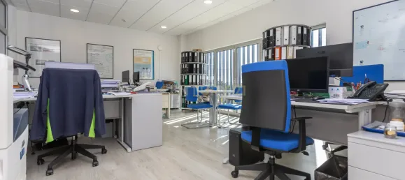 598m² Warehouse in Seixal, Portugal No. 98996 17