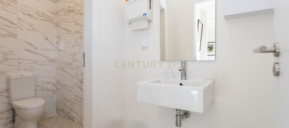 598m² Warehouse in Seixal, Portugal No. 98996 28