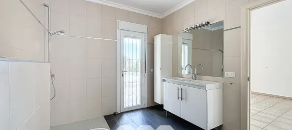 Villa de 3 dormitorios en Arenas, Spain No. 42712 28