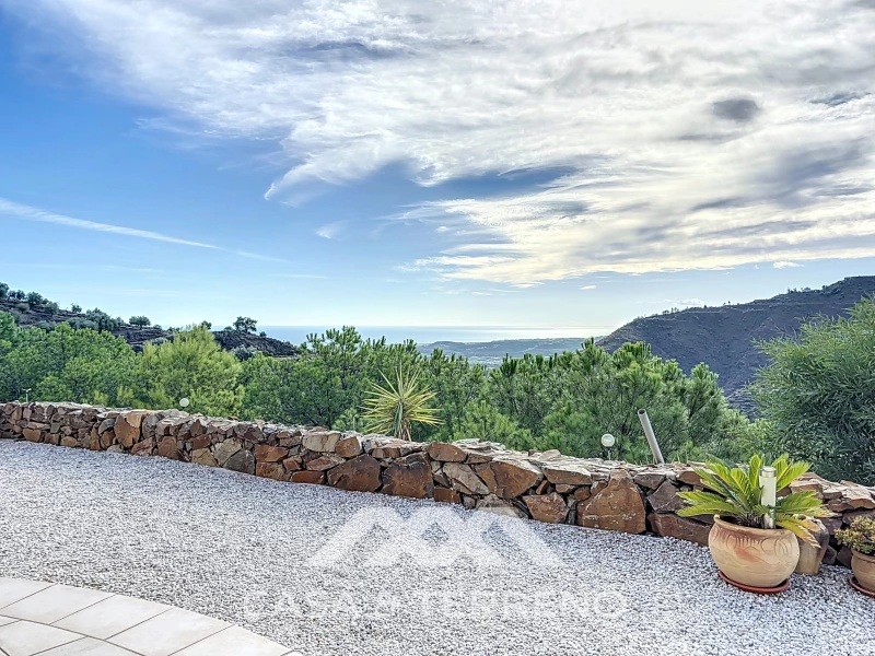 Villa de 3 dormitorios en Arenas, Spain No. 42712