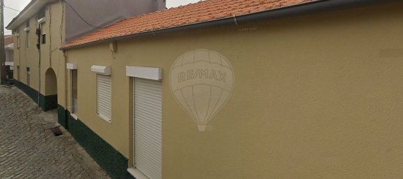 10 bedrooms House in Vila Nova de Gaia, Portugal No. 184060 3