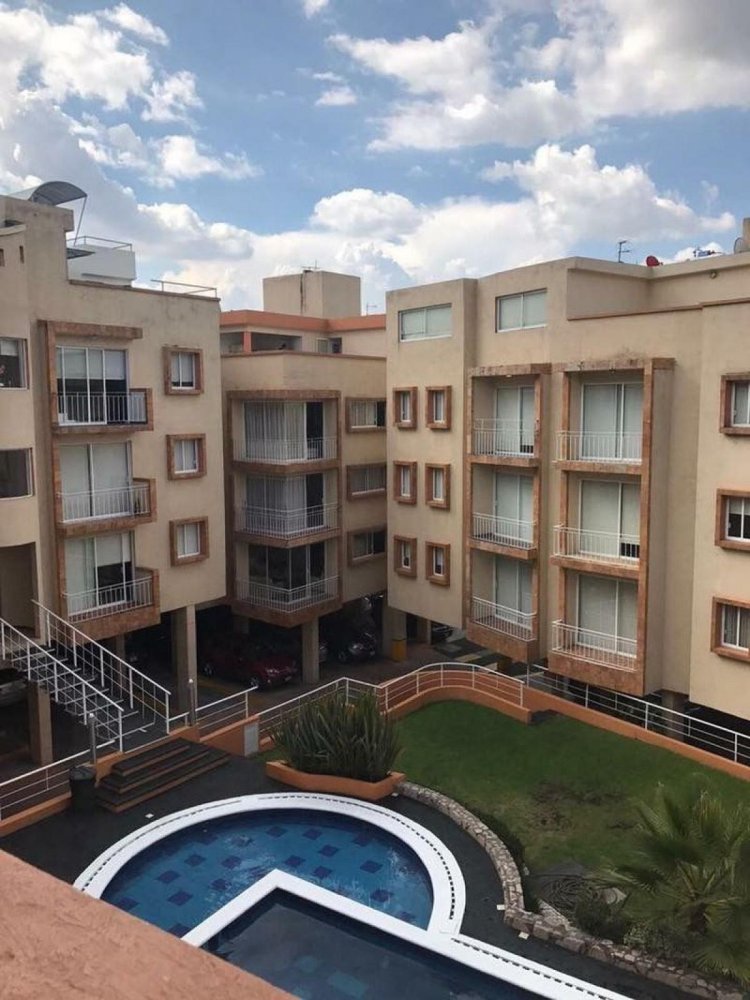 Apartamento de 3 dormitorios en Ciudad López Mateos, Mexico No. 227076