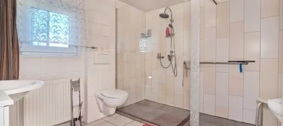 Adosado de 8 habitaciónes en Lippe, Germany No. 149141 8