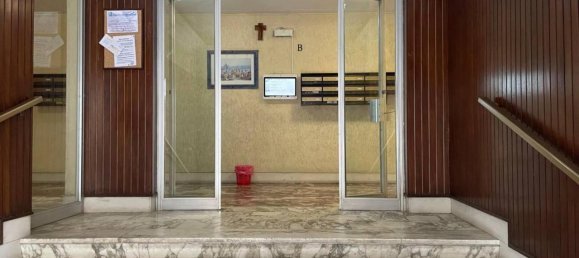 3-salle Appartement à Rome, Italy No. 28827 2