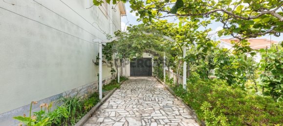 6 bedrooms House in Seixal, Portugal No. 327543 36