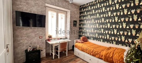 4 rooms Apartment in Viterbo, Italy No. 276746 3