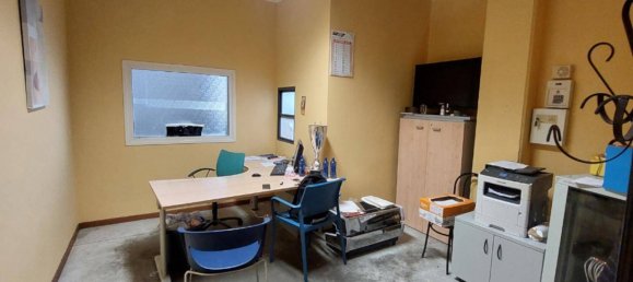 578m² Warehouse in Corciano, Italy No. 354594 35