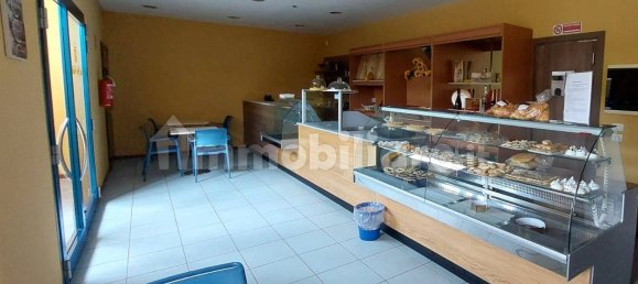 578m² Warehouse in Corciano, Italy No. 354594 14