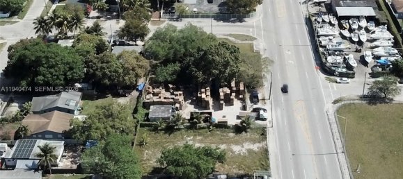 terreno en venta en Miami, Miami-Dade, Florida, USA № 615492 4