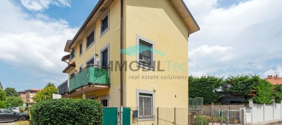 1 bedroom Apartment in Saronno, Italy No. 343335 20