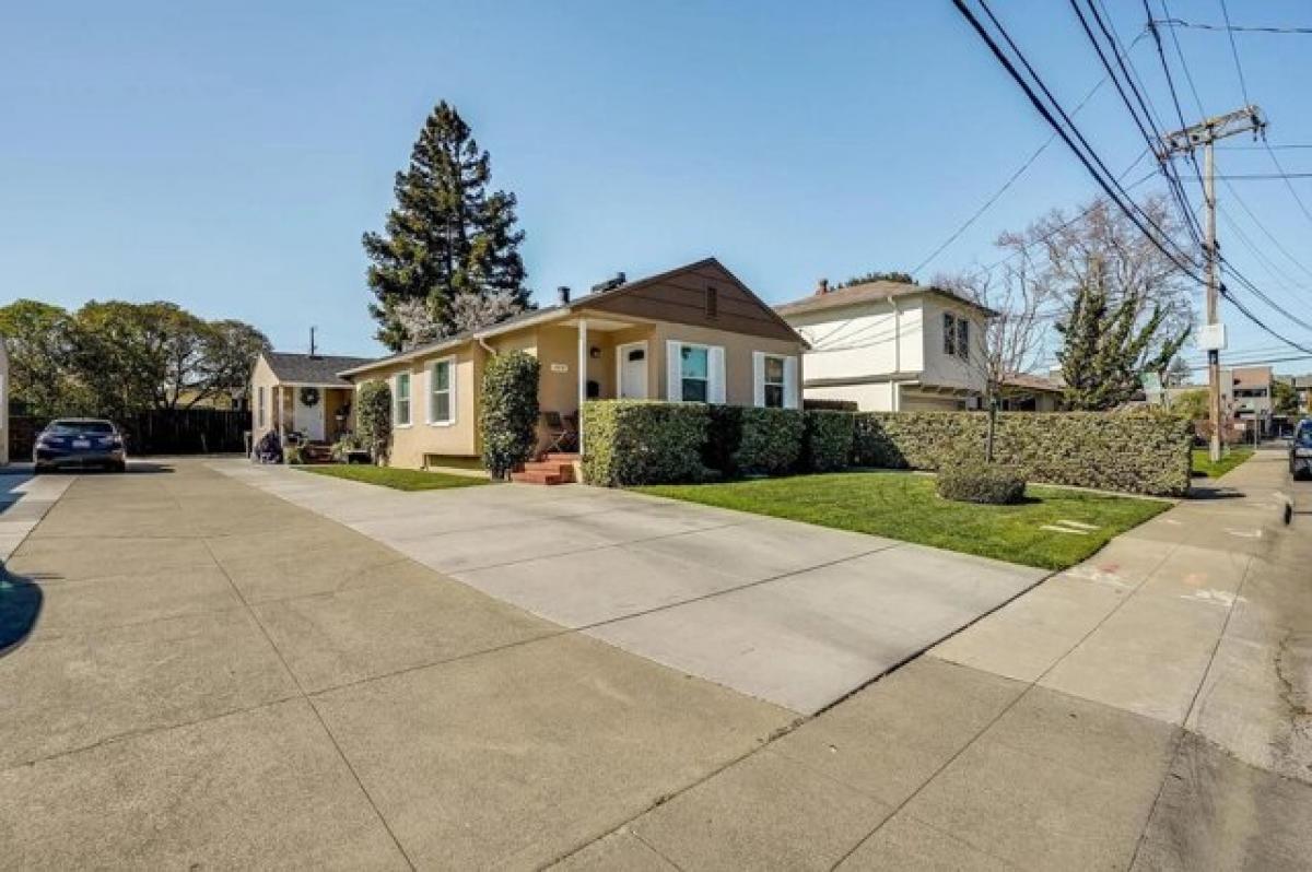 3 bedrooms House in San Mateo, USA No. 415721