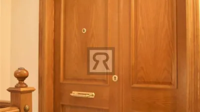 Edificio en Tarragona, Spain 1600 m² No. 250146