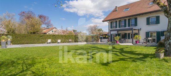 4 bedrooms Commercial property in Neydens, France No. 302475 2