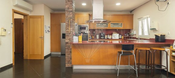 4 bedrooms House in Pinhal Novo, Portugal No. 18583 3