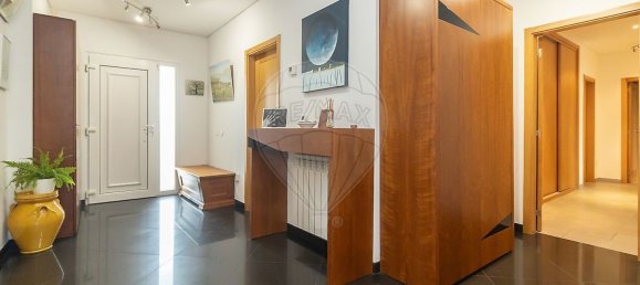 4 bedrooms House in Pinhal Novo, Portugal No. 18583 6