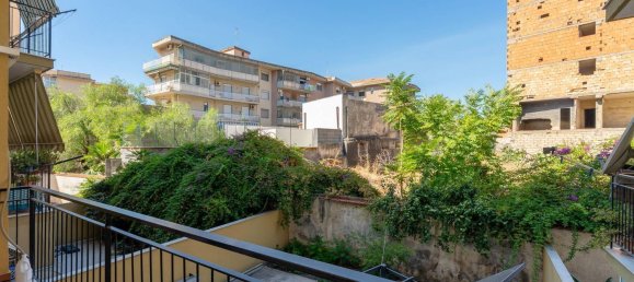 Apartamento de 3 habitaciónes en Catania, Italy No. 303773 21