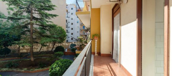 Apartamento de 3 habitaciónes en Catania, Italy No. 303773 38