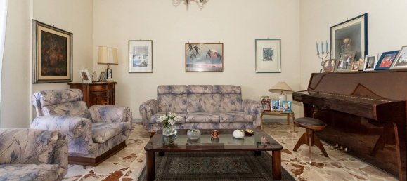 Apartamento de 3 habitaciónes en Catania, Italy No. 303773 17