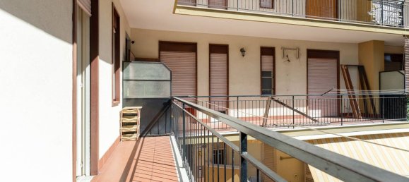 Apartamento de 3 habitaciónes en Catania, Italy No. 303773 36