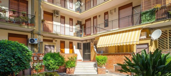 Apartamento de 3 habitaciónes en Catania, Italy No. 303773 8