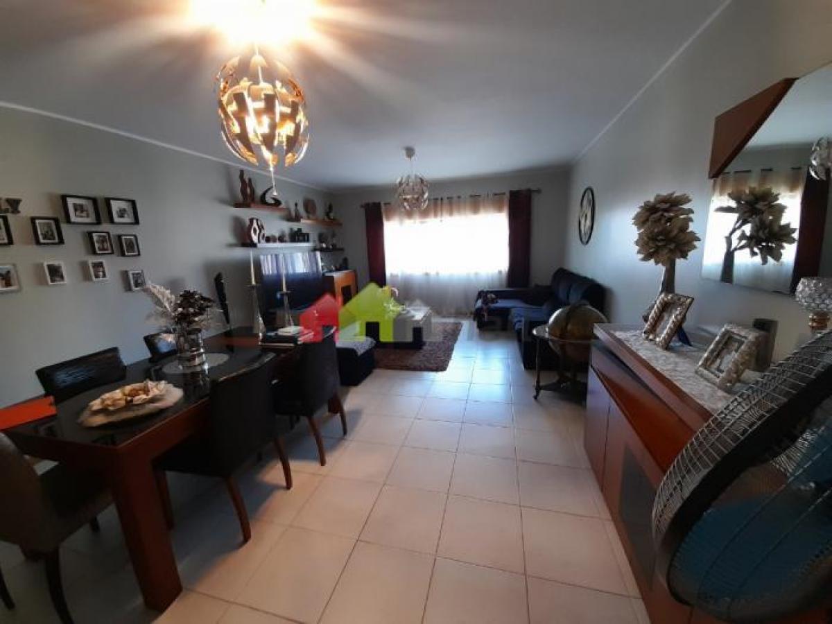 3 bedrooms Apartment in Palmela, Portugal No. 4768